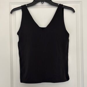 UNIQLO Sleeveless V-Neck Top